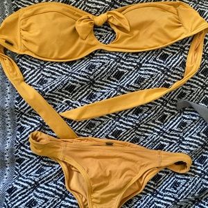 O’Neill bikini set